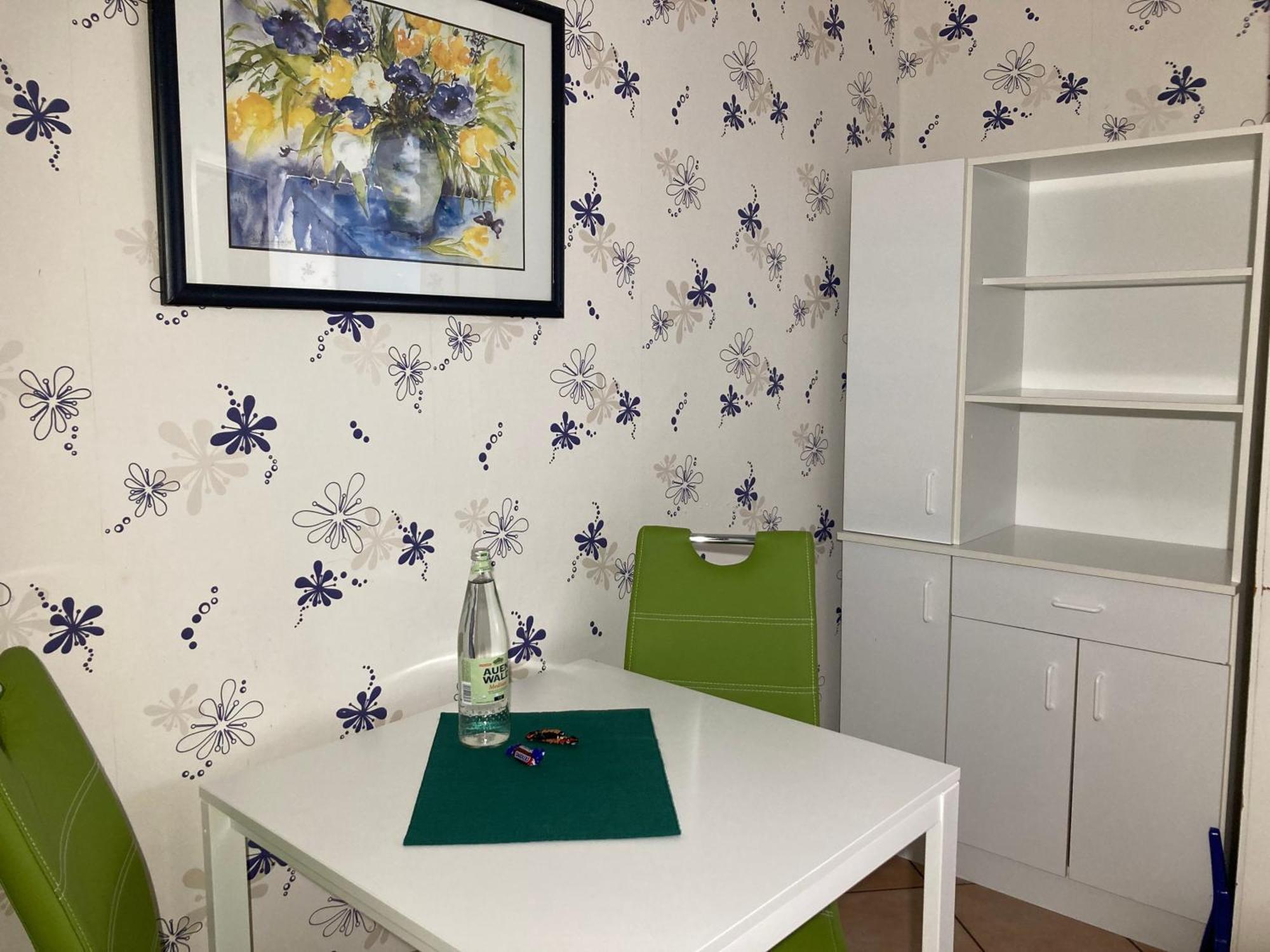 Haus Krabbe Apartments Mit Doppelbetten, Fuer 1-2 Personen, Hunde Kostenfrei Willkommen, Kostenfreier Parkplatz, Zwischen Bremerhaven Und Cuxhaven Gelegen Wremen Ngoại thất bức ảnh