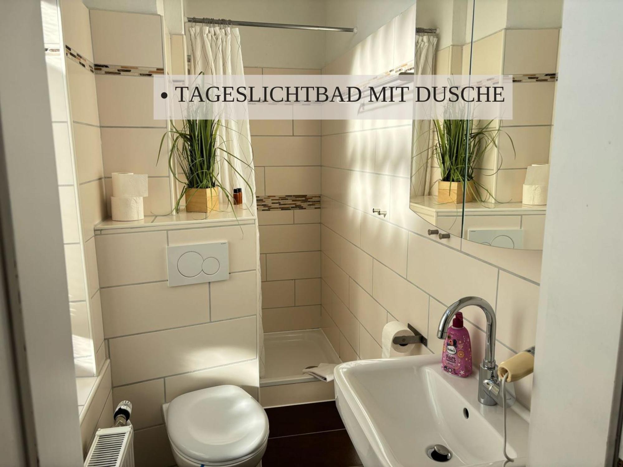 Haus Krabbe Apartments Mit Doppelbetten, Fuer 1-2 Personen, Hunde Kostenfrei Willkommen, Kostenfreier Parkplatz, Zwischen Bremerhaven Und Cuxhaven Gelegen Wremen Ngoại thất bức ảnh